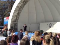Анатолий Локоть выступил на митинге-концерте в поддержку участников СВО